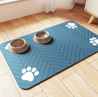 CozyTail™ Stay Clean Bowl Mat