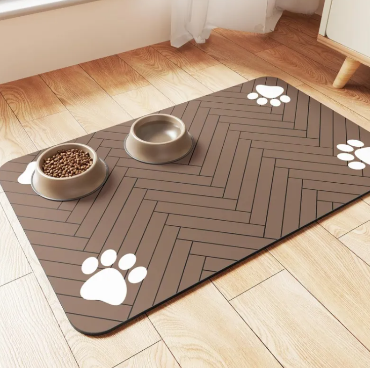 CozyTail™ Stay Clean Bowl Mat