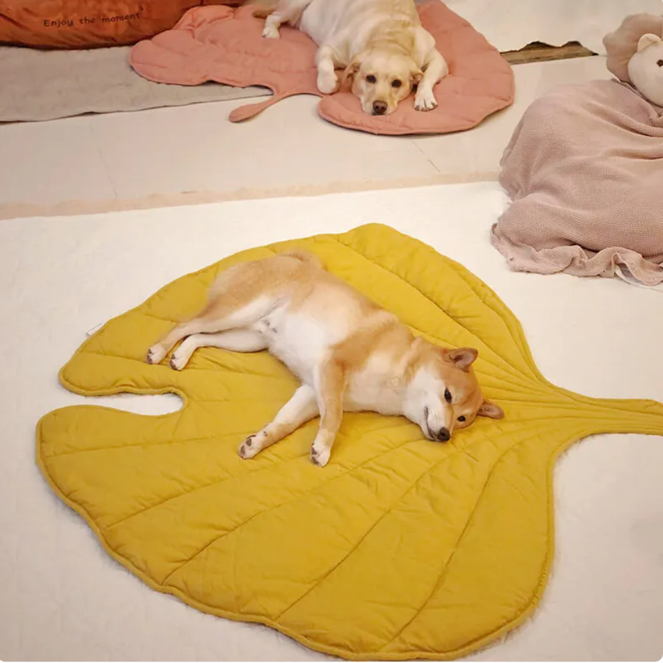 CozyTail™ All Weather Comfort Mat