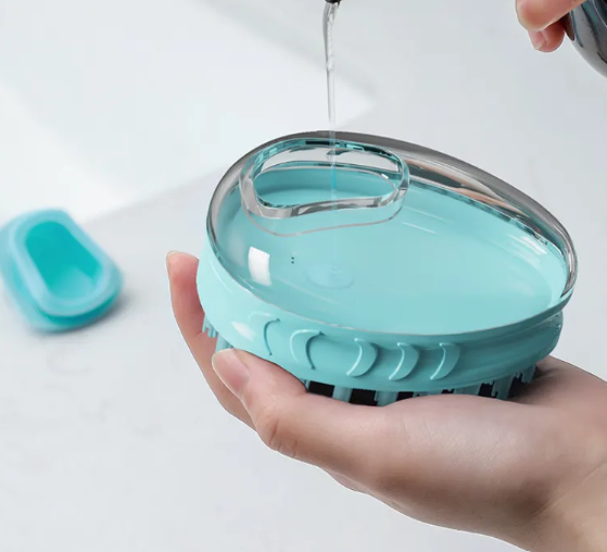 CozyTail™ Bath Glow Brush