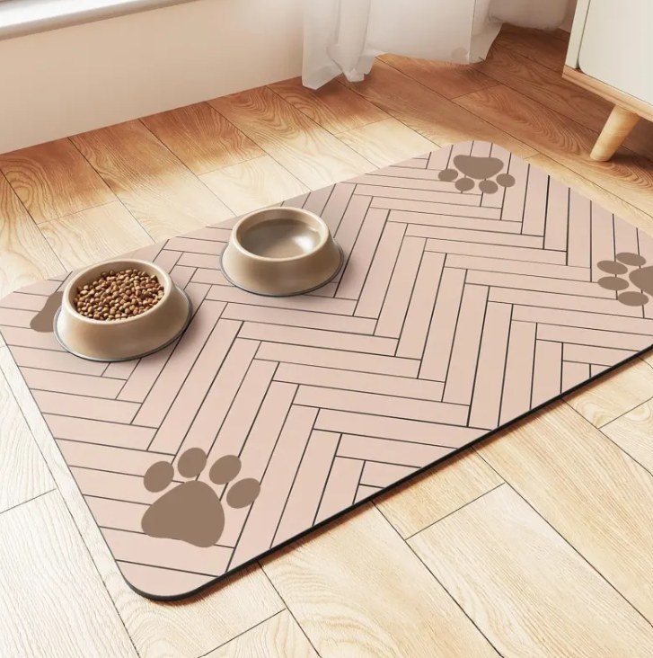 CozyTail™ Stay Clean Bowl Mat